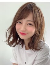 小顔見えが叶う『顔回りカット』で、こなれ感がアップして垢抜けた印象に☆横顔まで可愛くなれる♪