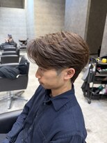 アンダーバーホワイト 鳳店(_WHITE)&nbsp;毛流れセンターパート
