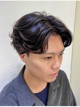 ウタ(uta) シャドウパーマ