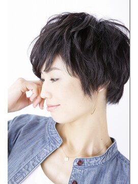 デザイアー 下高井戸店(desire) 動きのあるエアリーショート　　　　　　　　【desire下高井戸】