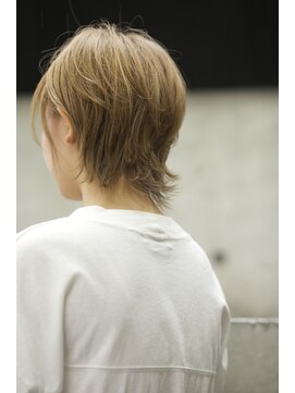 アシェット(assiette) 【川野　光】ショートウルフ　ダブルカラー