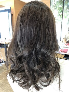 ベルポートヘア(Bellport hair) 透明感ブルーアッシュカラー