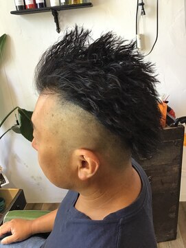 マジカルヘッズ(Magical Heads) ヘェードツイストパーマ