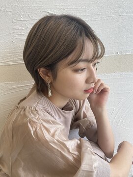 ラミール ヘアー ドレス(lamiell Hair Dress) フェザーバング×ハイトーンカラー/前髪/小顔