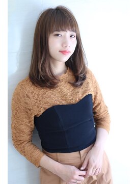 オーロ(ORO) 20代30代40代50代まとまりのあるローレイヤースタイル