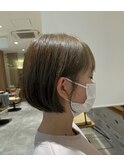 丸みがでるミニボブスタイル