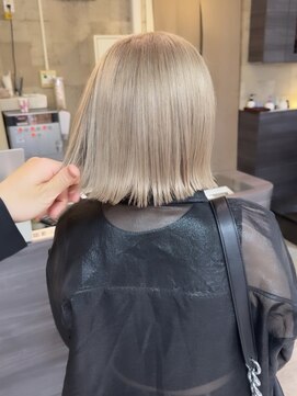 グロウ 上野御徒町(grow) 2ブリーチ/ハイトーンベージュ/ペールシルバー/pixyyyyyy297