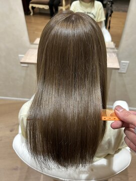 ジャパンデザイナーズアカデミー ミルクティーベージュ【堺深井】