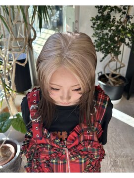 ヲタク(wotaku.) ルーツカラーデザインカラーハイトーンミルクティーベージュ髪色