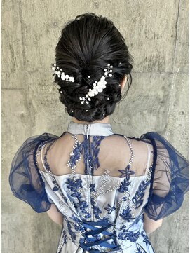 ハーフアンドハーフ(HALF and HALF) ヘアアレンジ・お呼ばれヘア・まとめアレンジ