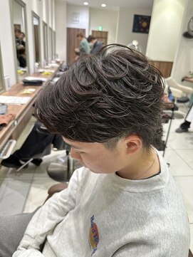 アッシュ 川崎店(Ash) フェザーカット