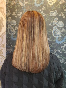 レヴェヘア rever hair ストレートヘア