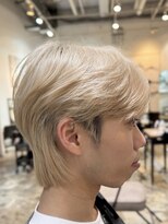 ノラキチジョウジ(NORA KICHIJOJI)&nbsp;韓国シースルーマッシュウルフカットフェザーパーマエンドカラー