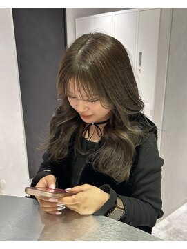 リアン バイ キートス(Lien by kiitos) ベージュカラー/ブラウンカラー/顔まわりカット