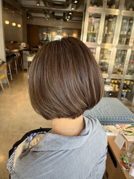 オーガニック リブ 川越(organic+live) 髪質改善前下がり大人ボブ脱白髪染めイルミナカラーハイライト