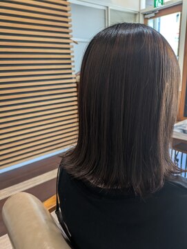 ギフト(GIFT) 外ハネスタイル