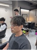 スパイラルパーマ　メンズパーマ　縦落ちパーマ　海老名　眉毛