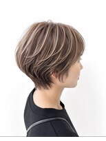 ユウヘアー 滝ノ水店(U Hair)&nbsp;首がキレイに見えるくびれショート