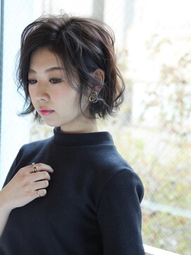 エムスラッシュ アヴェダ 自由が丘(M.SLASH AVEDA) 【M.SLASH】ソフトウェーブパーマ×ナチュラルカラーネイビーa