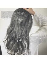 ワット 新宿店 【W-ワット-担当Satomi】外国人風ホワイティグレー