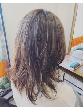 ヘアーデザイン ピニック(hair design P2C) ミディアムレイヤー