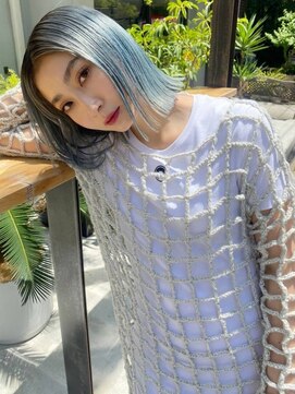 エクー(ECOO) 『　水色カラー×切りっぱなしボブ　』　ECOO