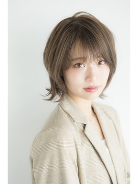 ミエルヘアーエスト 新宿店(mielhair est) グレージュ×レイヤーミディ【新宿】