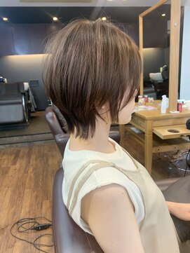 レイラバイアフロート 吉祥寺(Lila by afloat) 【畑中正敏】20代30代40代◎小顔丸みくびれショート、ボブ