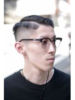 モイ(moy)&nbsp;フェードカット バーバースタイル スキンフェード〔浅草/上野〕