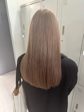 シカ 神戸三宮元町店(Cica) ベージュ　ハイトーン　ダブルカラー　ブリーチ　ケアブリーチ