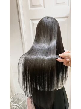 ウーロス(uros.) つやさら☆縮毛矯正ストレート