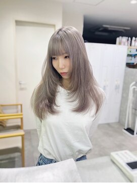 チェレ オレ 新金岡店(Chere ore) バタフライカット・バタフライレイヤー・ヘーゼルグレージュ