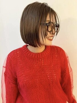 アイランド(I’sland) 【色抜けまで可愛い】パツンとグレージュ☆