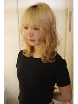 オーパスバイアンブルリュクス 池袋(Opus by ambleluxe)&nbsp;抜きっぱなしブロンド/ミディアムレイヤー/ハッシュカット