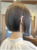 調布イルミナカラーマッシュショートミルクティーベージュカラー