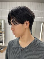 ニコトウキョウ 新宿(nico TOKYO)&nbsp;テーパーフェードニュアンスパーマ刈り上げセンターパートメンズ