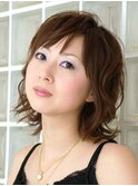 根元からふんわりゆるやかウェーブ