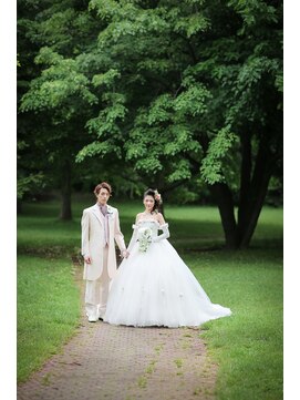 ヘアメイク ジェイエム ウエディングドレス＆タキシード