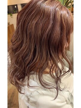 リコモ(Likkle More) ラベージュ×ハイライト担当中嶋【十条 美容室 リコモ】