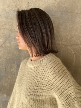 イゾラ(ISOLA) ラベンダーグレージュ