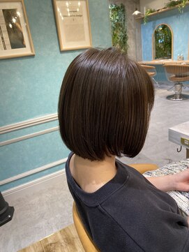 ロンドフルール 大宮東口(Lond fleur) 【Lond fleur 山本翔一郎】ツヤ髪フォギーベージュのボブ