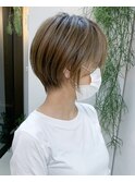 【mee.】ハセガワヒトシ　丸みショート　大人ベージュ