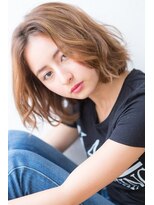 ニコ(NiCO)&nbsp;【NiCO 八戸】丸みショート 伸ばしかけ ふわミディ カール ♪