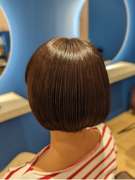 風の中の髪 オーガニック天然100%ヘナ