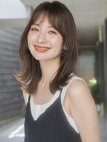 ガーデンヨコハマエスト(GARDEN YOKOHAMA est) イメチェン　レイヤーカット　ミディアムヘア　くびれヘア