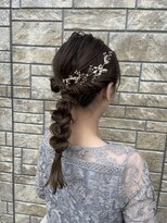 フィオーレ ヘアデザイン(FIORE hair design)&nbsp;大人可愛い編みおろし