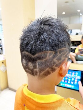 デザイニングヘアードゥ(designing hair Deux) ポケモンバリアート(ピカチュウバリアート)　【キッズショート】