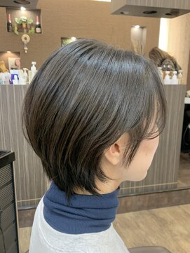 アルターリール(aL ter Rire) 黒髪/ボブルフ/ネビージュ/小顔/ワンレン/福原遼華