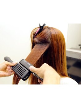 ≪圧倒的艶感×天然由来成分配合≫何度も通うたびに艶感が増していく♪感動の指通りにやみつき間違いなし◎