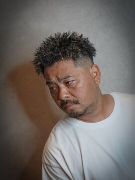 マークバーバーカンパニー 藤沢(MARK BARBER COMPANY.) アフロツイスト